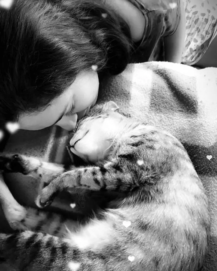 Do you like to smell your fur baby too?😇