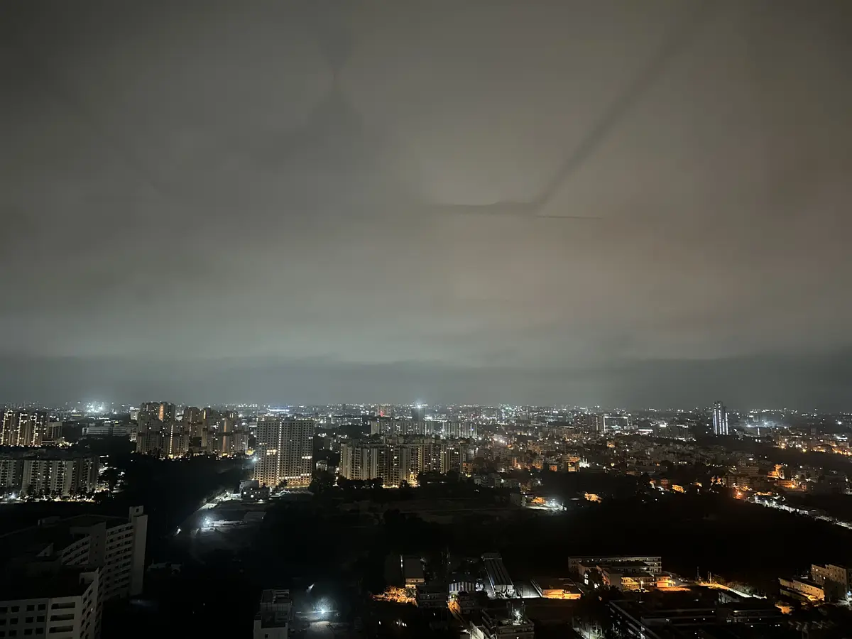 Grey haze sitting over the city skyline